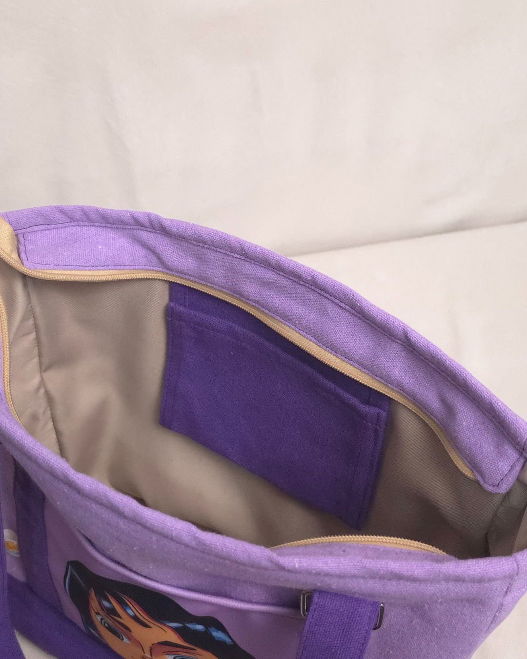 PRE-ORDER: ROBIN TOTE